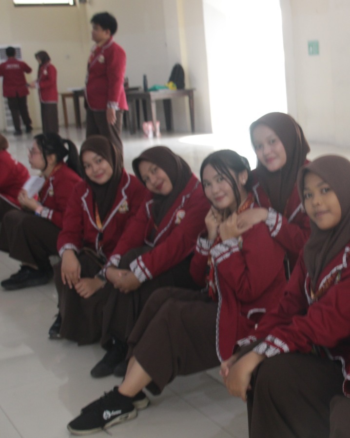 Kegiatan Organisasi Siswa Intra Sekolah SMKN 24 Jakarta